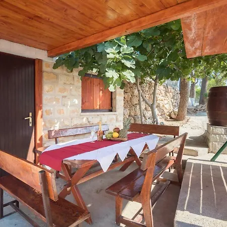 Villa Time *